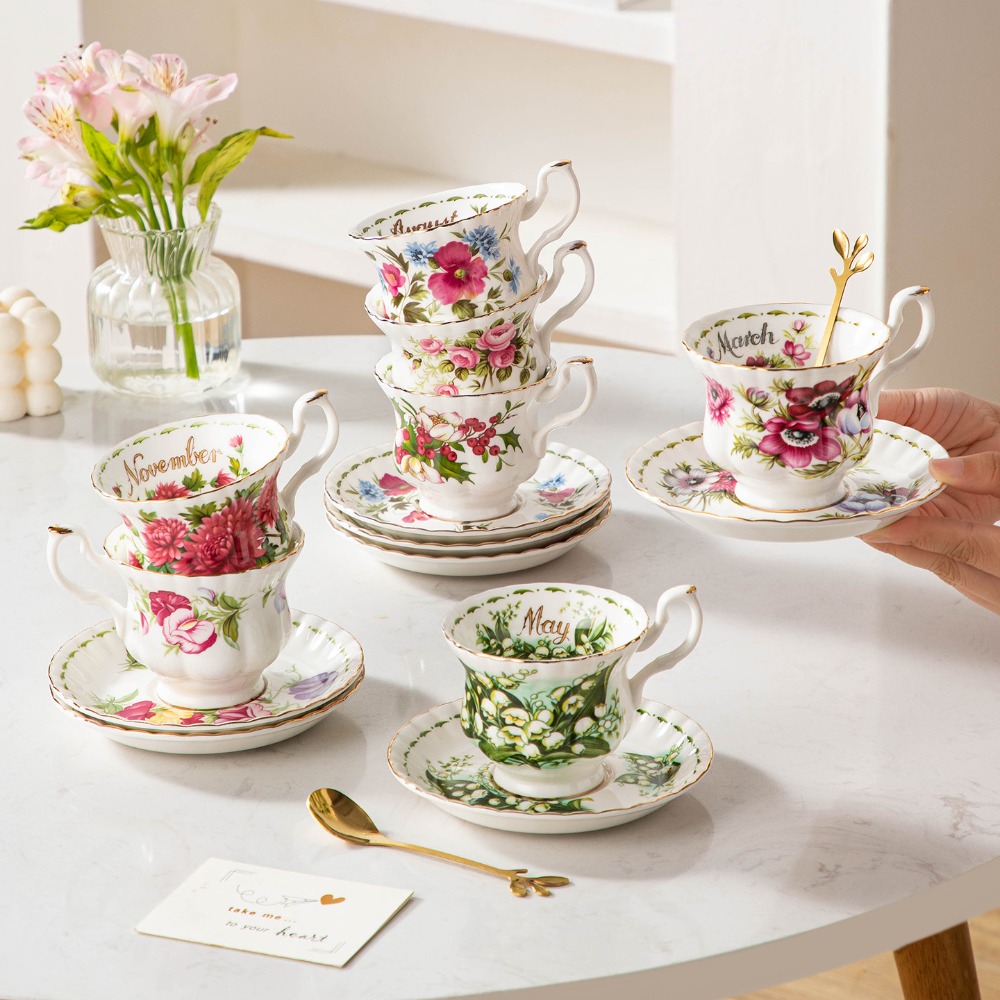 Valley Tea And Coffee - ヴィンテージ花柄磁器コーヒーカップ＆ソーサー、金縁のスズラン柄セラミックティーカップ、ティーマグ、ホームテーブルウェアギフト