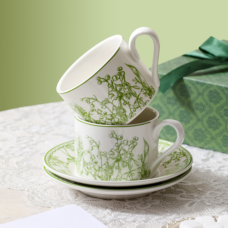 スズランコーヒーカップ＆ソーサーギフトセット 北欧風セラミッ - Valley Tea And Coffee のレビューと価格