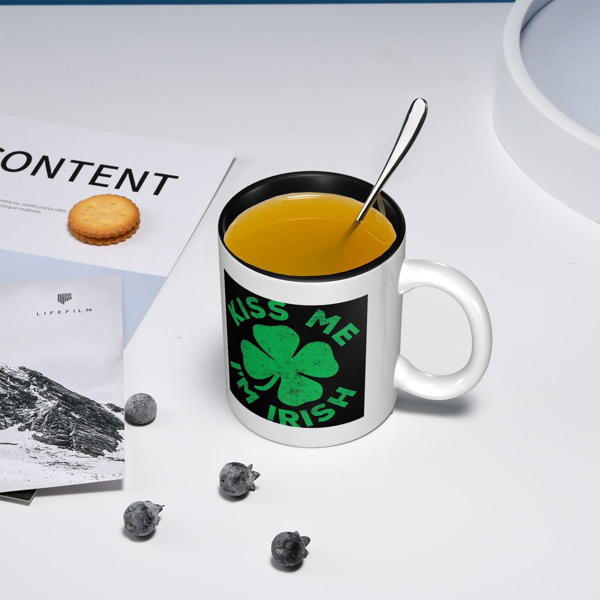 キス・ミー・アイム・アイリッシュ・マグ 面白いセラミックコー - Coffee Tea With Me のレビューと価格